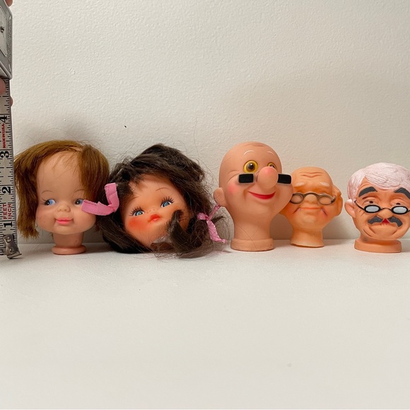 Vintage Doll Parts LOT Heads Arms Hands Craft Making Parts Fibre Craft - Picture 14 of 16